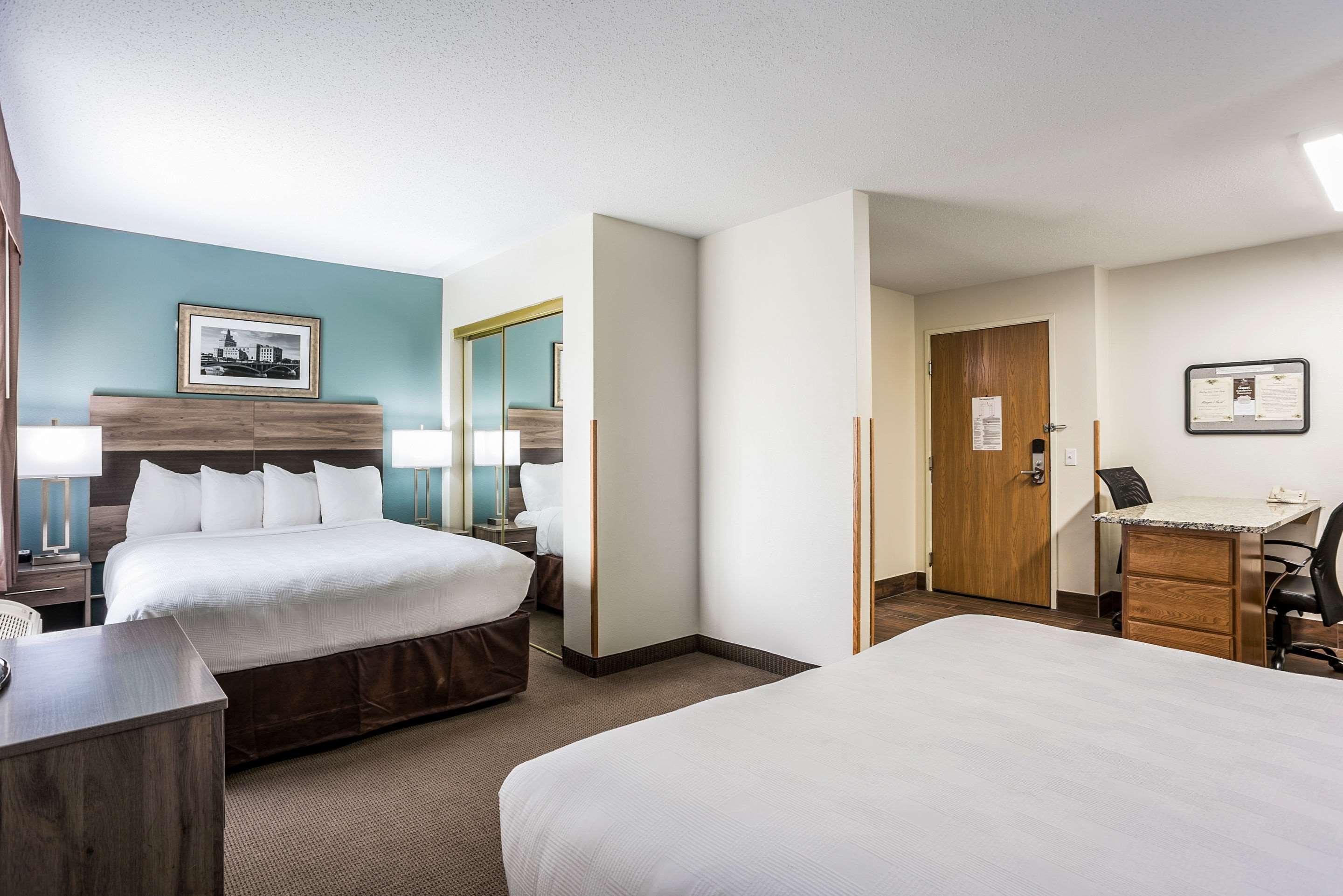 Mainstay Suites Cedar Rapids North - Marion Exterior photo